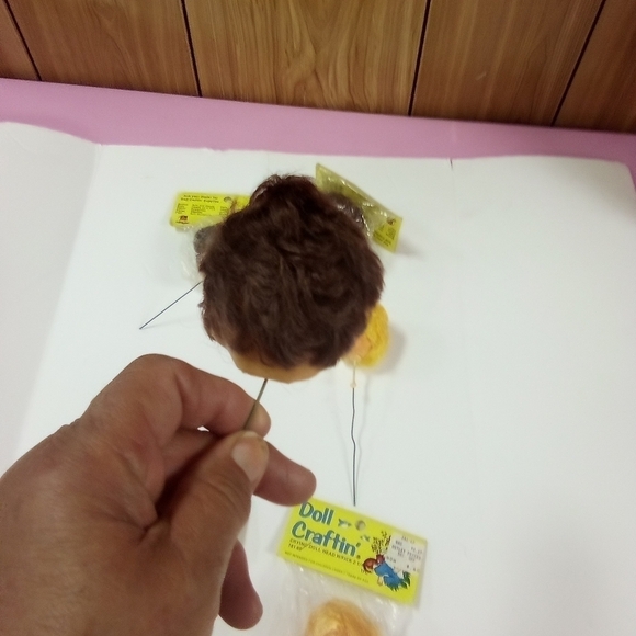 Vintage Crying Doll Heads with Picks Lot of 6 Doll Heads Doll Making - Picture 3 of 6